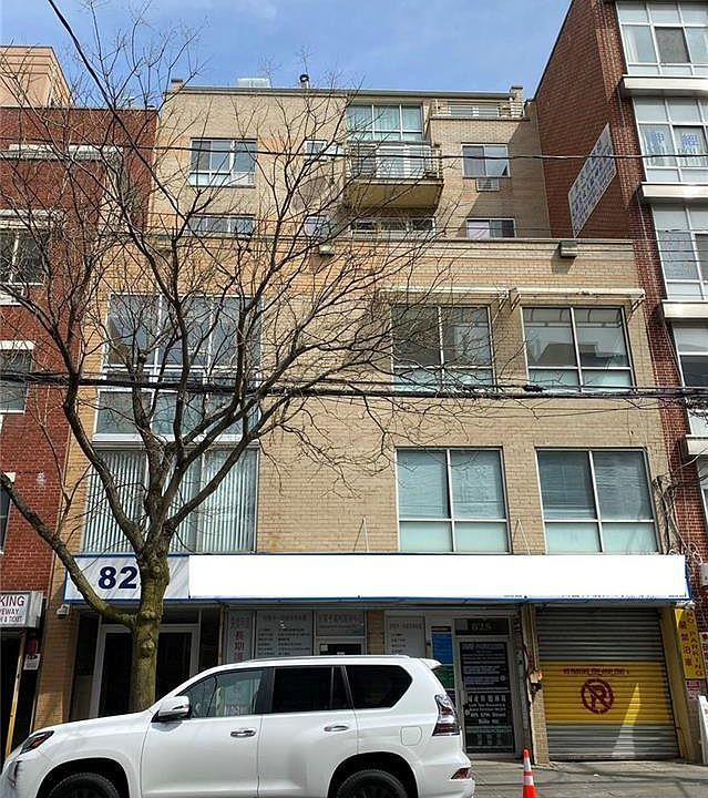 1st image of 825 57th St