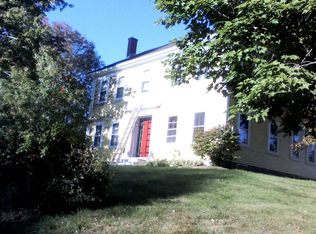 61 Point St, Columbia Falls, ME 04623
