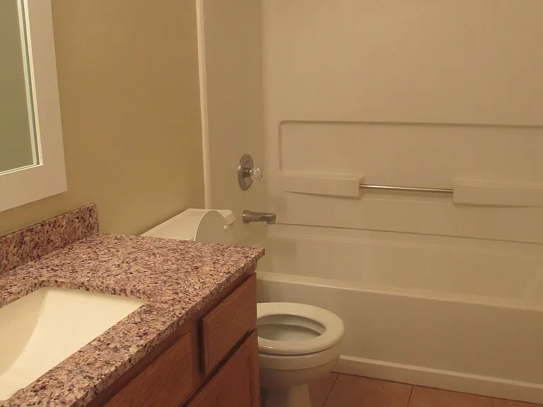 2608 Whitmore Dr — Photo 7