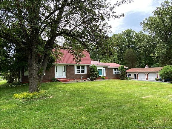3rd image of 8150 Shady Estates Cir NE