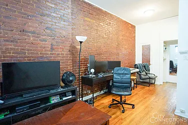 Rented by City Connections Realty