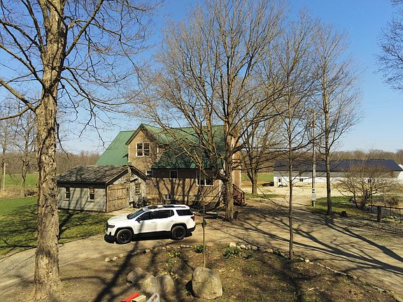 3rd image of 1024 23 Mile Rd