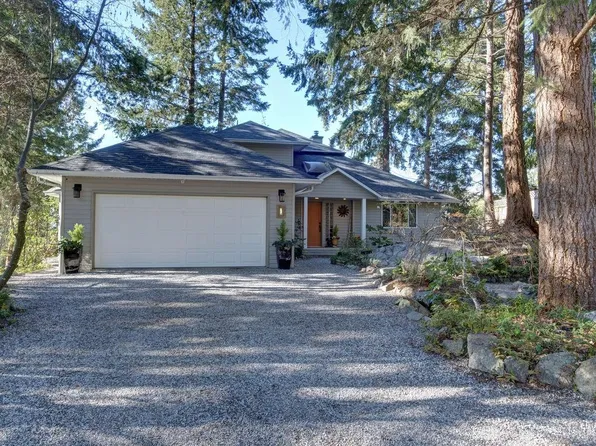9291 Truman Rd, Sunshine Coast, BC V7Z 1B5