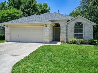 108 Village Dr, Georgetown, TX 78628