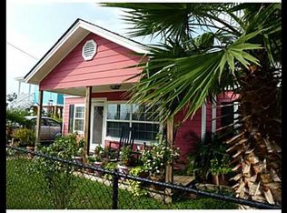 609 Woodward Ave, Gulfport, MS 39501