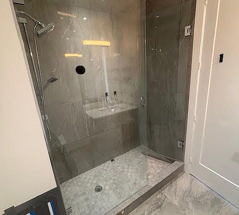 4th image of 330 Richmond St W #2902