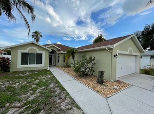 6419 39th Ave W, Bradenton, FL 34209