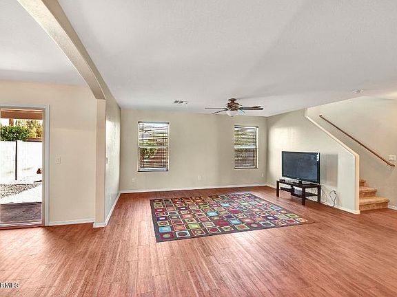 2nd image of 900 W Broadway Ave