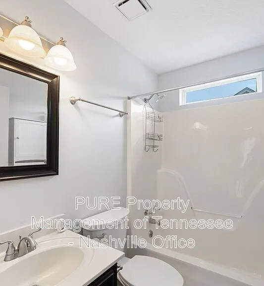 136 E Hbr — Photo 28