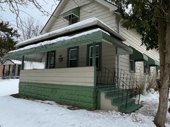 4263 E 163rd St, Cleveland, OH 44128