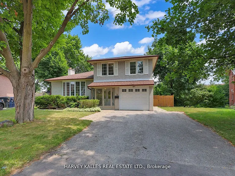 16 Wedgeport Pl — Photo 49