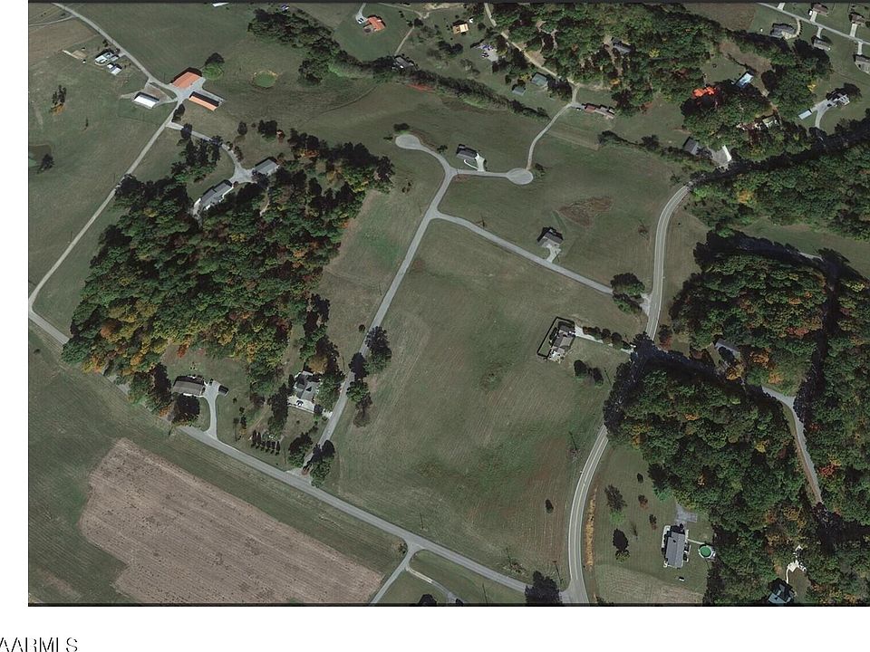 2nd image of Lakeshore Dr