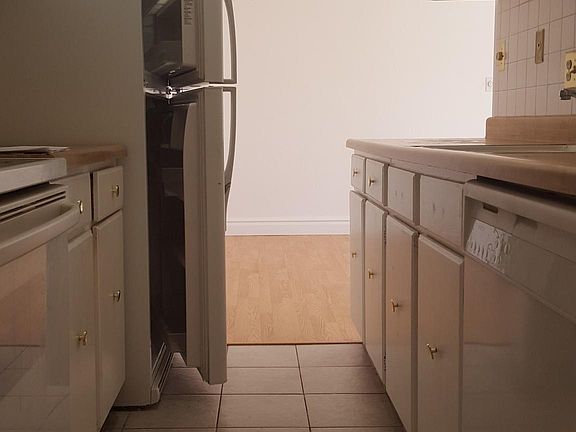 4th image of 7755 E Quincy Ave #D-2-304