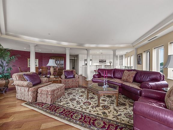 4th image of 111 Cottage Grove Ave SE APT 502