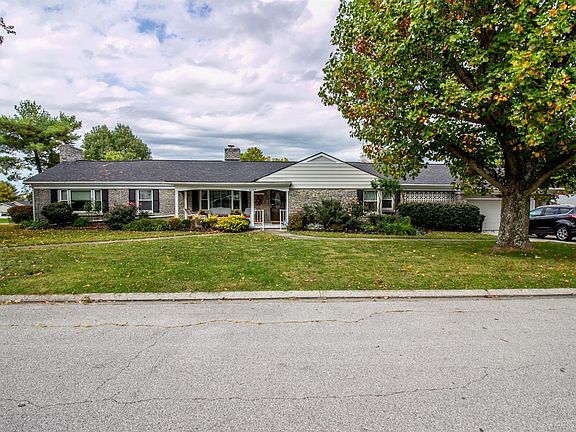 2nd image of 2109 Sunset Dr