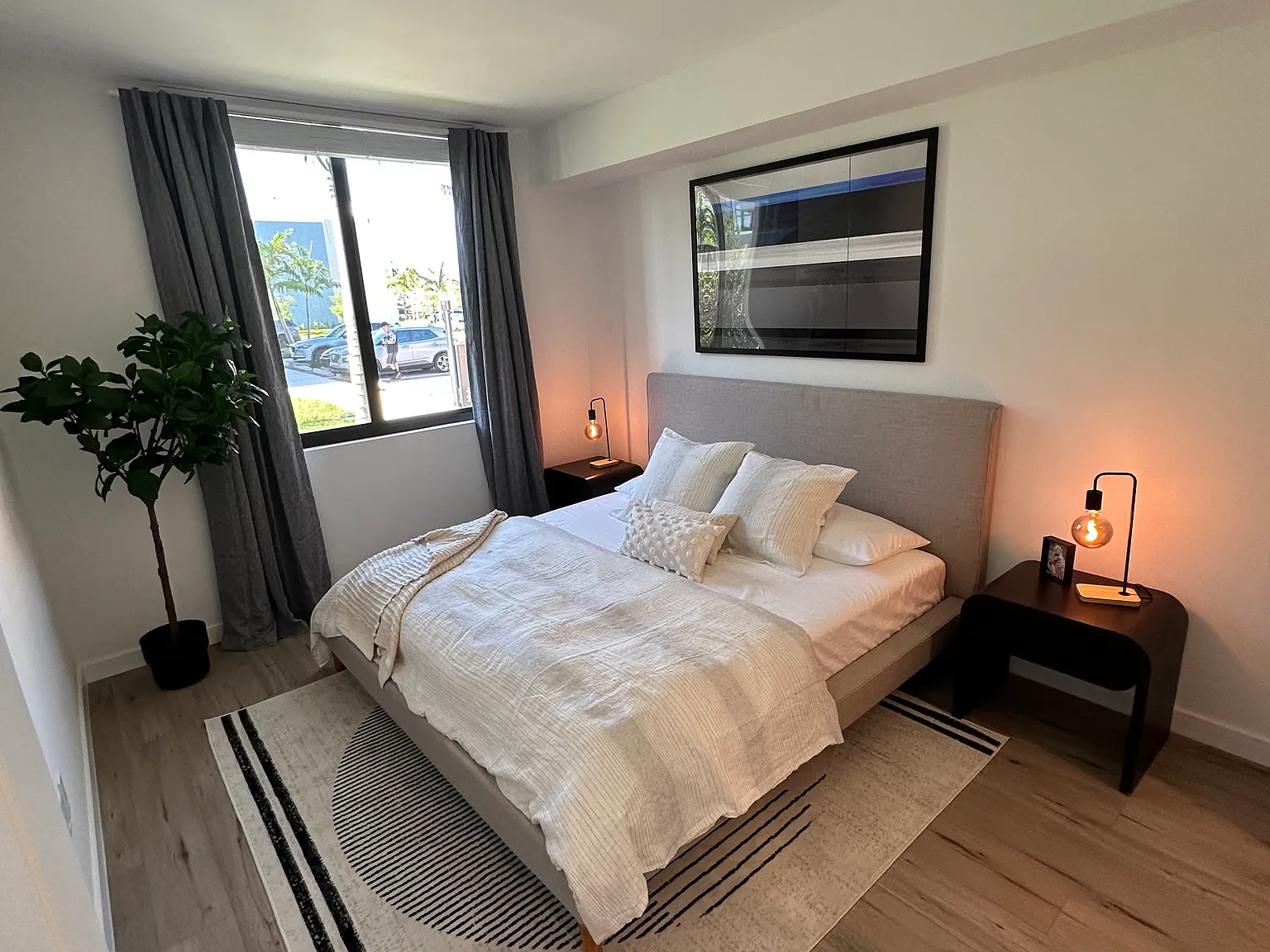 1 bed, 684 sqft, $2,000 — Photo 2