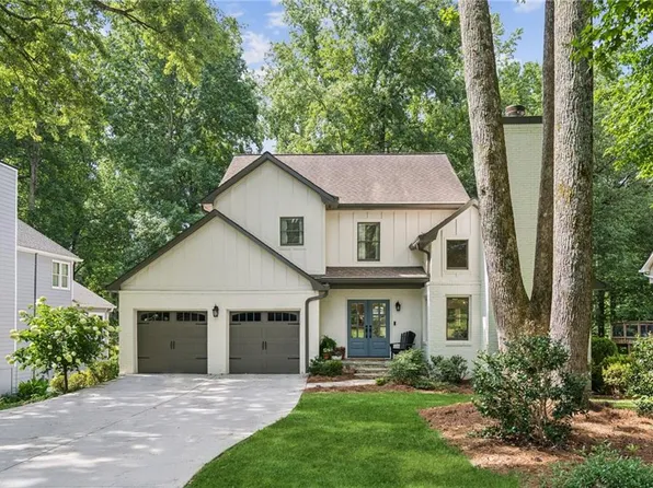 1033 Pine Grove Dr, Alpharetta, GA 30009