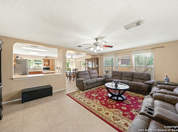 5th image of 6911 Barrington Ct