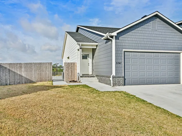 5341 Pinecrest Ct N, Wichita, KS 67220