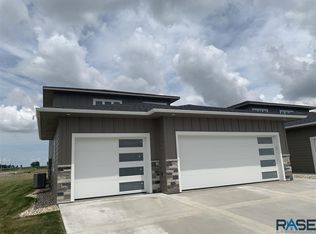 100 E Ivy Rd, Tea, SD 57064