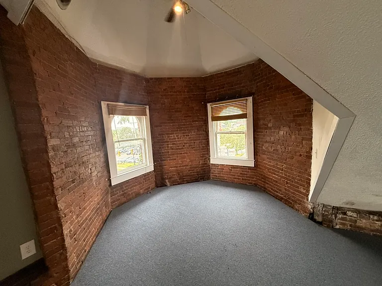 728 S Burdick St #7 — Photo 9