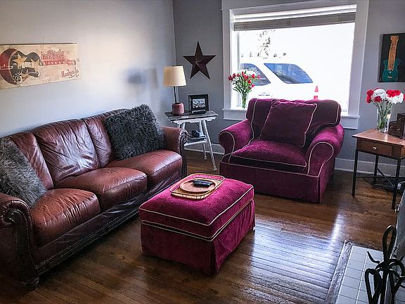 Original hardwood floors