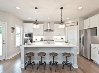 289 Wild Rose Cir, Canton, GA 30115