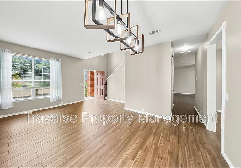 8440 Asheville Ln — Photo 3