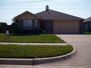 3012 Parkline Trl, Grand Prairie, TX 75052
