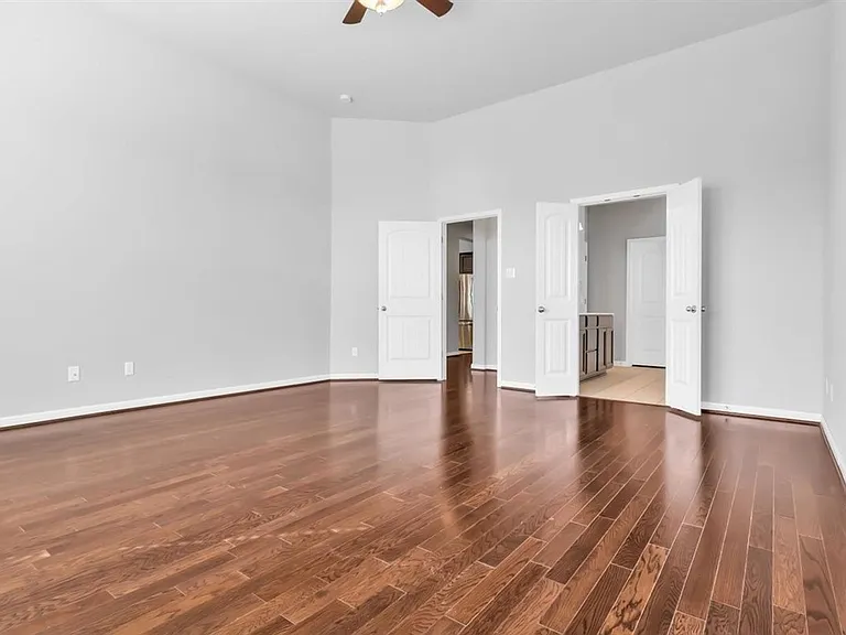 131 Desert Rose Dr — Photo 12