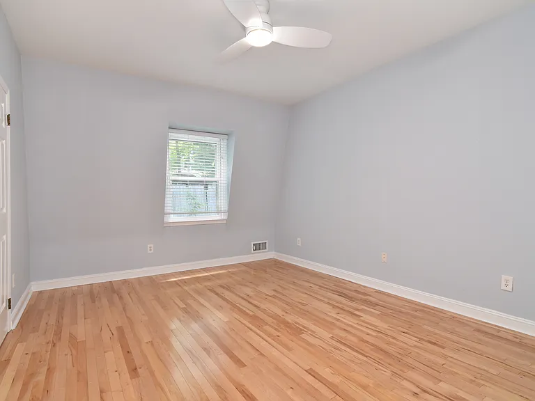 152 Broadway #15 — Photo 18