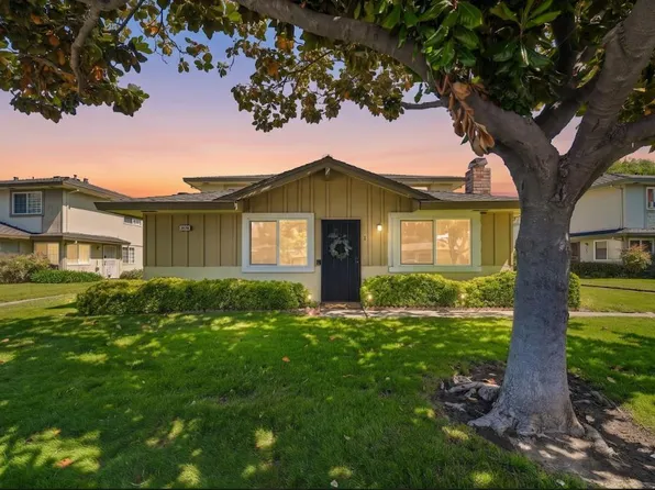 34748 Skylark Dr APT 1, Union City, CA 94587