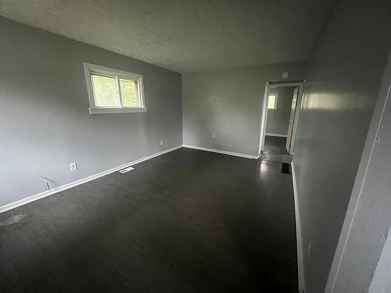 608 Ethel Ave — Photo 1