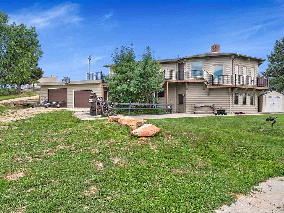 1st image of 19076 Spring Creek Ln