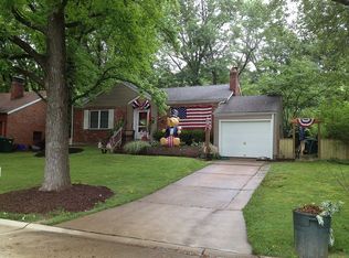 315 Innisfail Dr, Saint Louis, MO