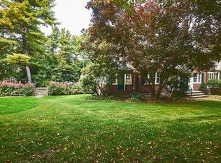 59 York St, Lexington, MA 02420