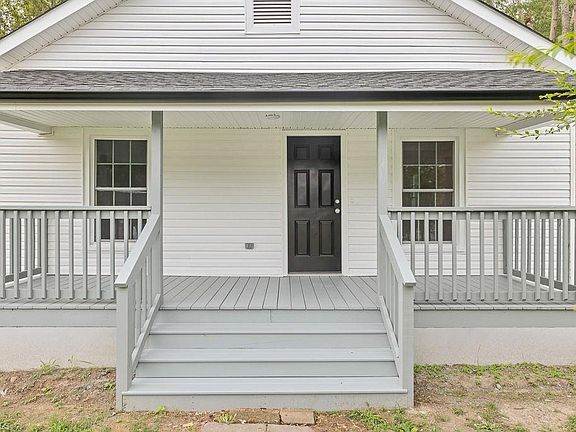 3rd image of 1008 W Webb Ave