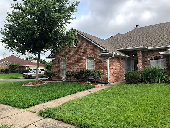 2nd image of 6001 Sandalwood Dr