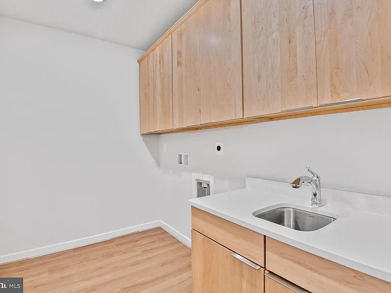 5933 Stonehenge Pl — Photo 20