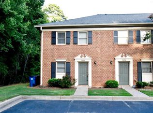 2898 Webb Bridge Rd, Alpharetta, GA 30009