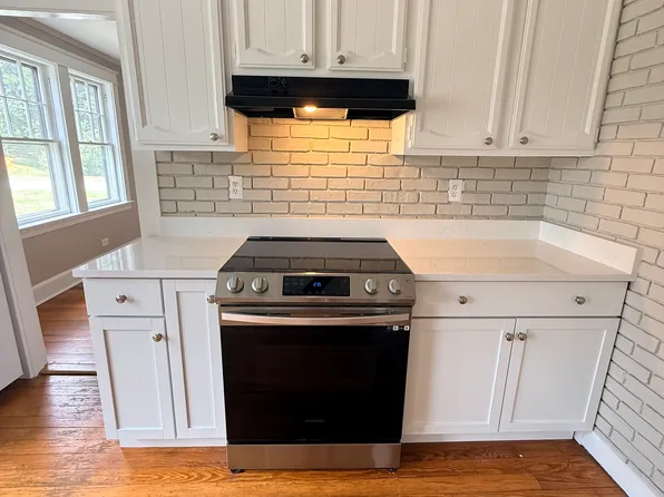 260 Providence Rd Floor 1, South Grafton, MA 01560