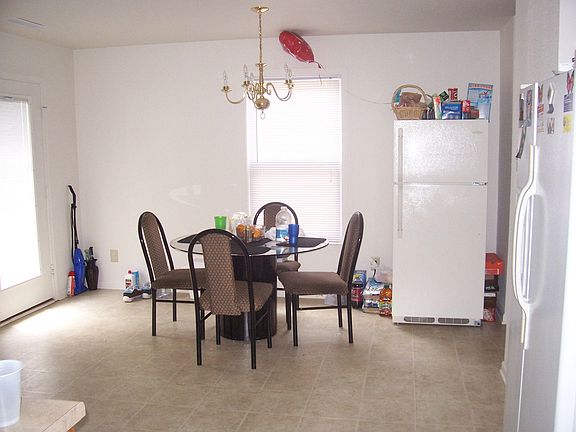 Eat-in Area
