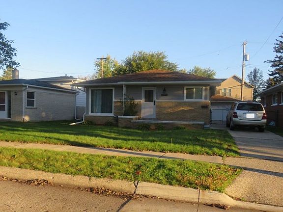 2nd image of 22413 Millenbach St