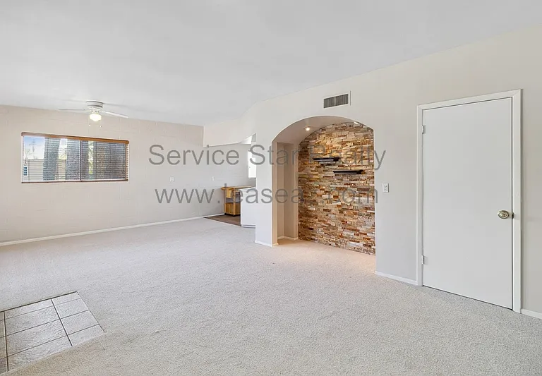 6804 E 2nd St #16 — Photo 6