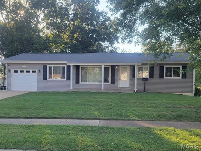 6702 Flowervale Dr, Hazelwood, MO, 63042