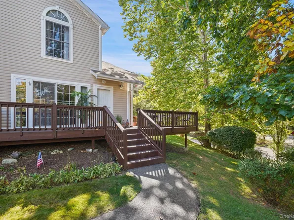 60 Pembrooke Court #60, Putnam Valley, NY 10579