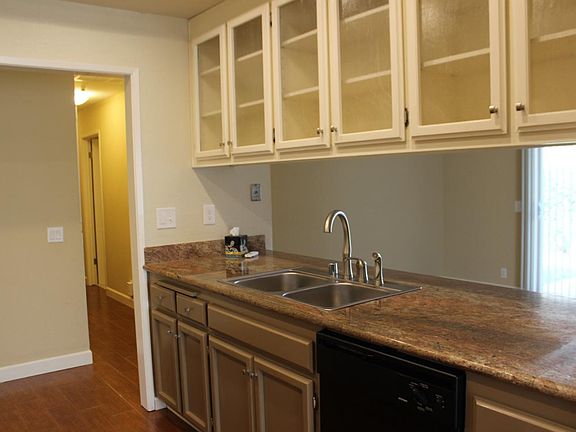 3rd image of 15420 La Mar Dr