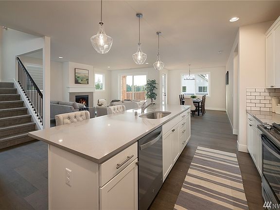 3rd image of 2420 29th Street Ct SE Lot 23