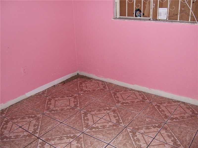 2nd image of 400 Sinbad Ave