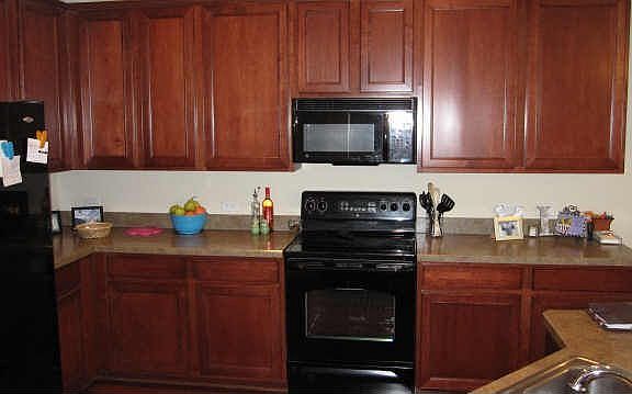 3rd image of 15445 Yarberry Dr
